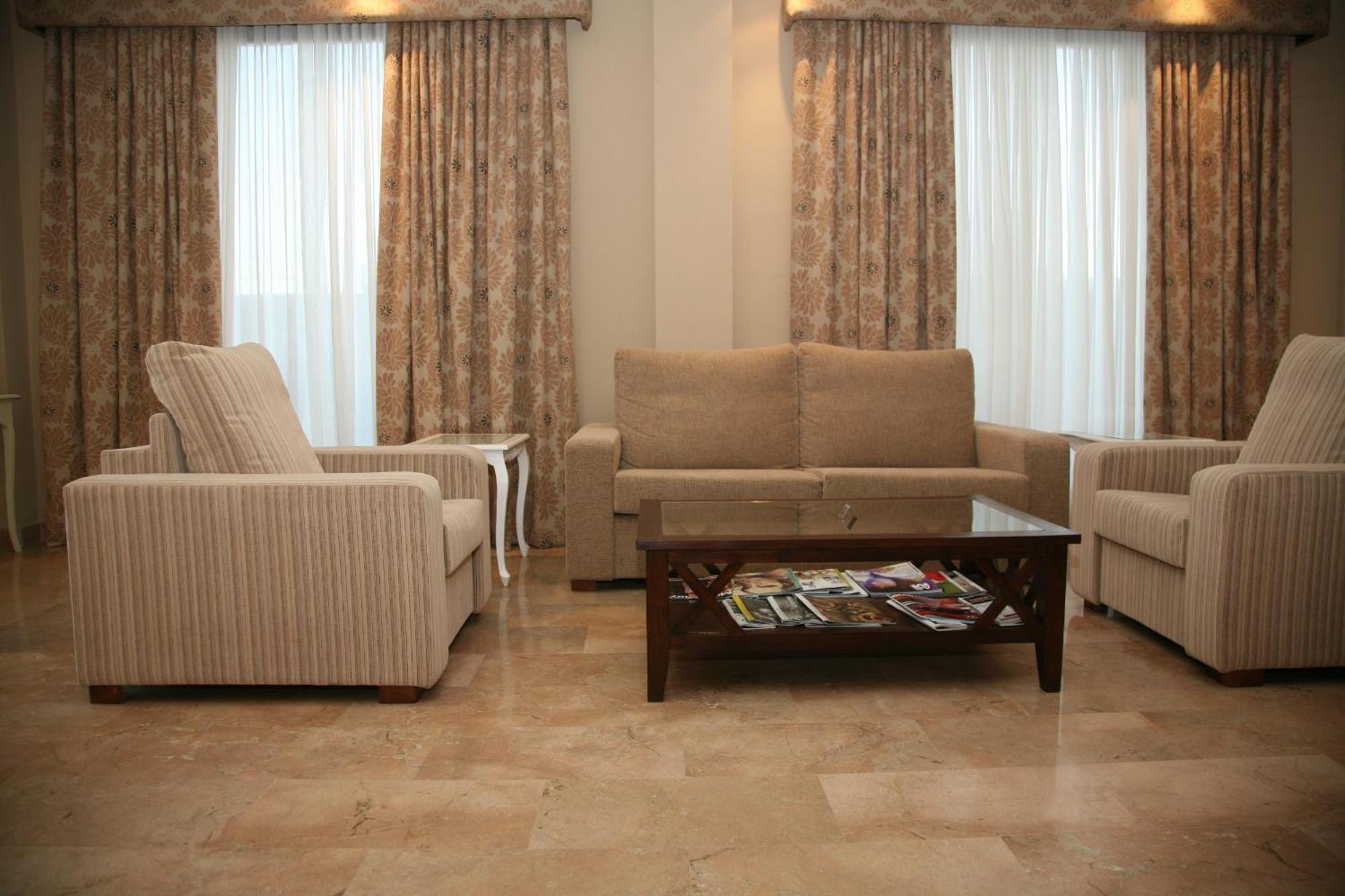 Hotel Torre Del Oro